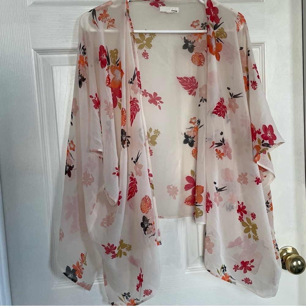 ⭐️(M/L) floral print kimono